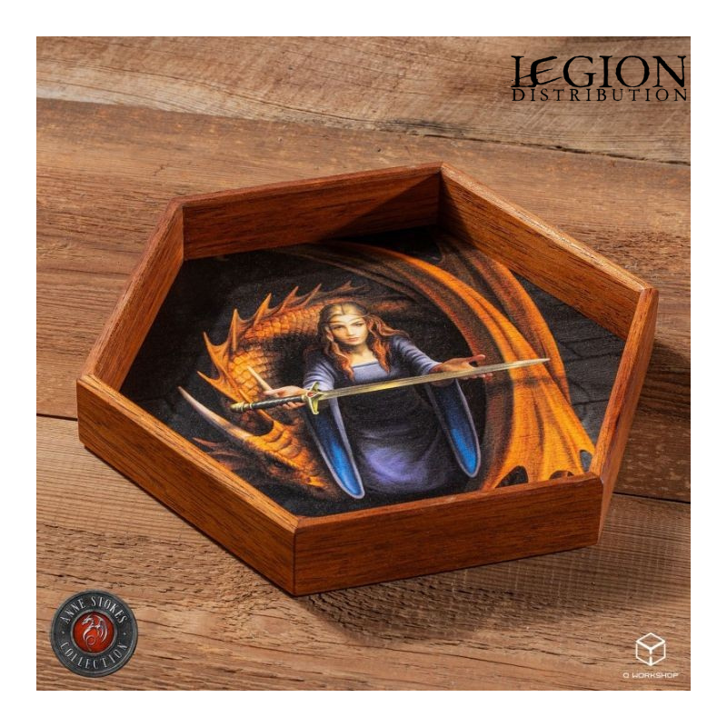 WADTAS09_Piste à dés en bois Anne Stokes - La Vérité